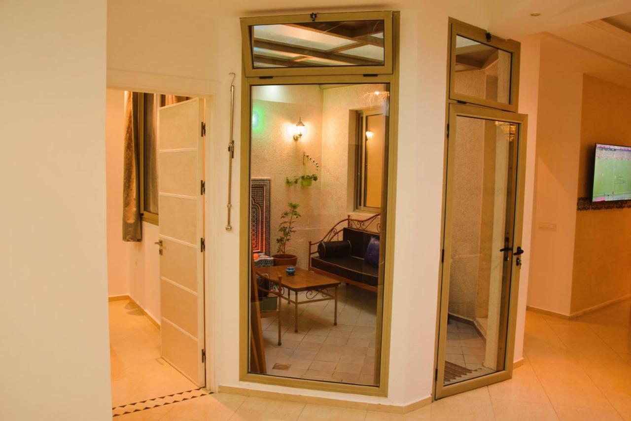 Appartement Tout Confort Szavíra Kültér fotó